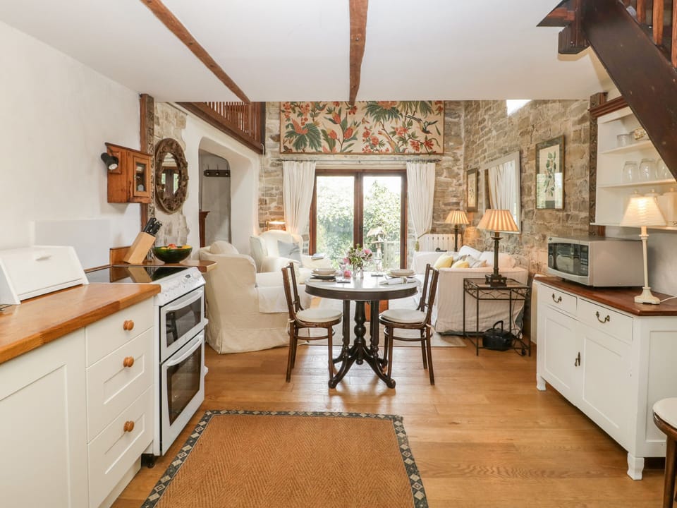 Cottage | Interior
