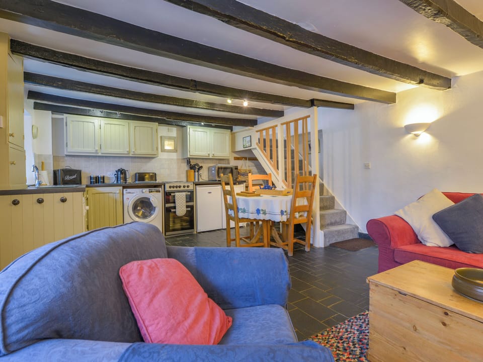 Cottage | Living area