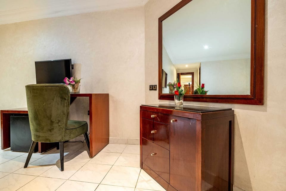 Double Room | Minibar, desk, soundproofing, free WiFi