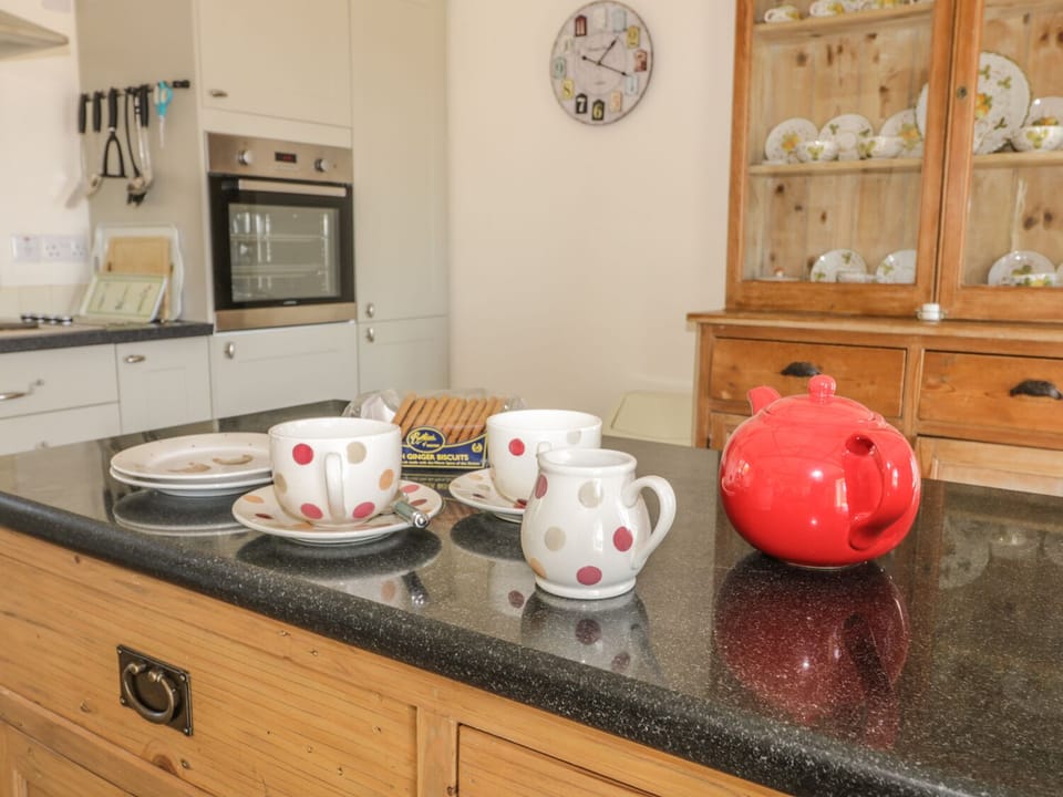 Cottage | Interior
