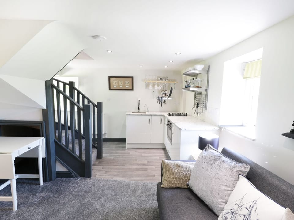 Cottage | Living room | TV