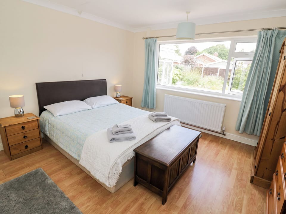 Lynsted Lodge Cottage in South Derbyshire District