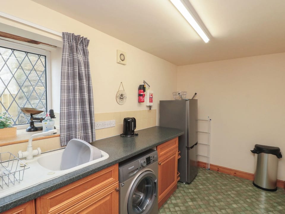 Cottage | Interior