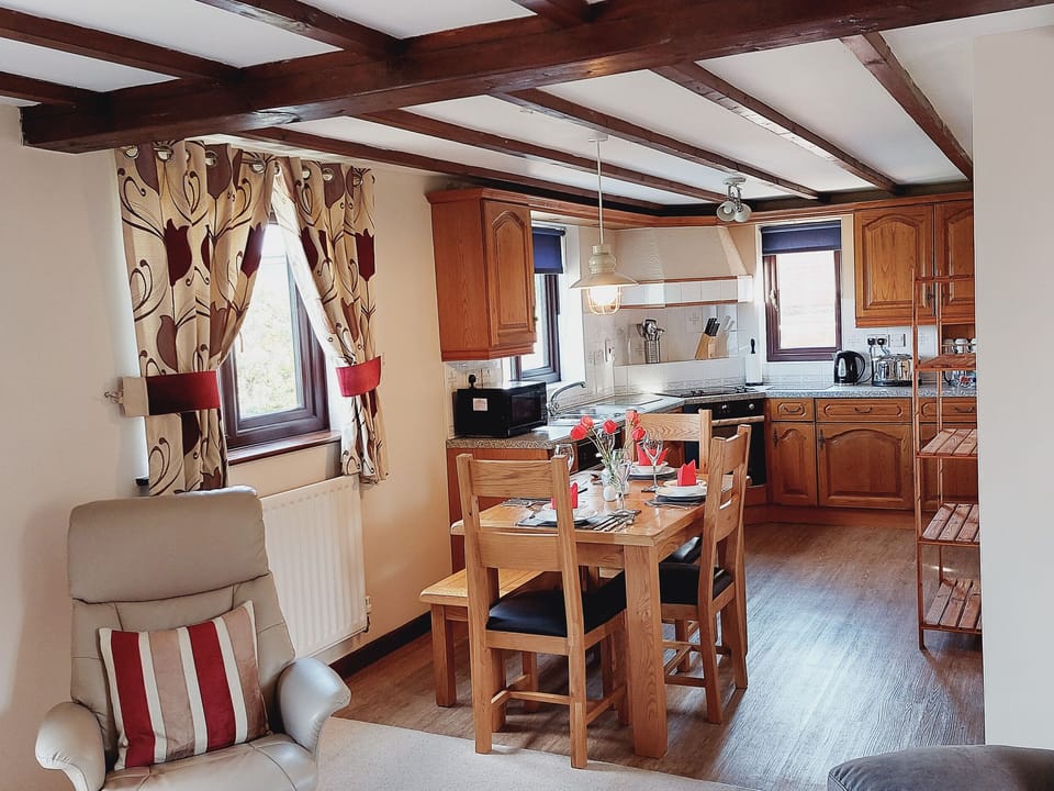 Cottage | Interior