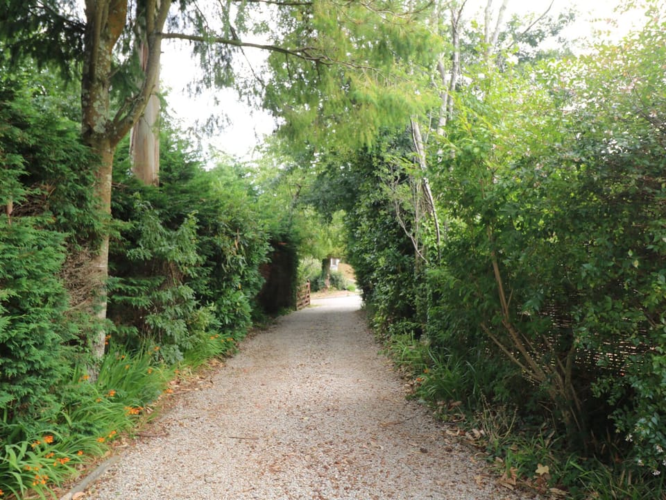 Cottage | Property grounds