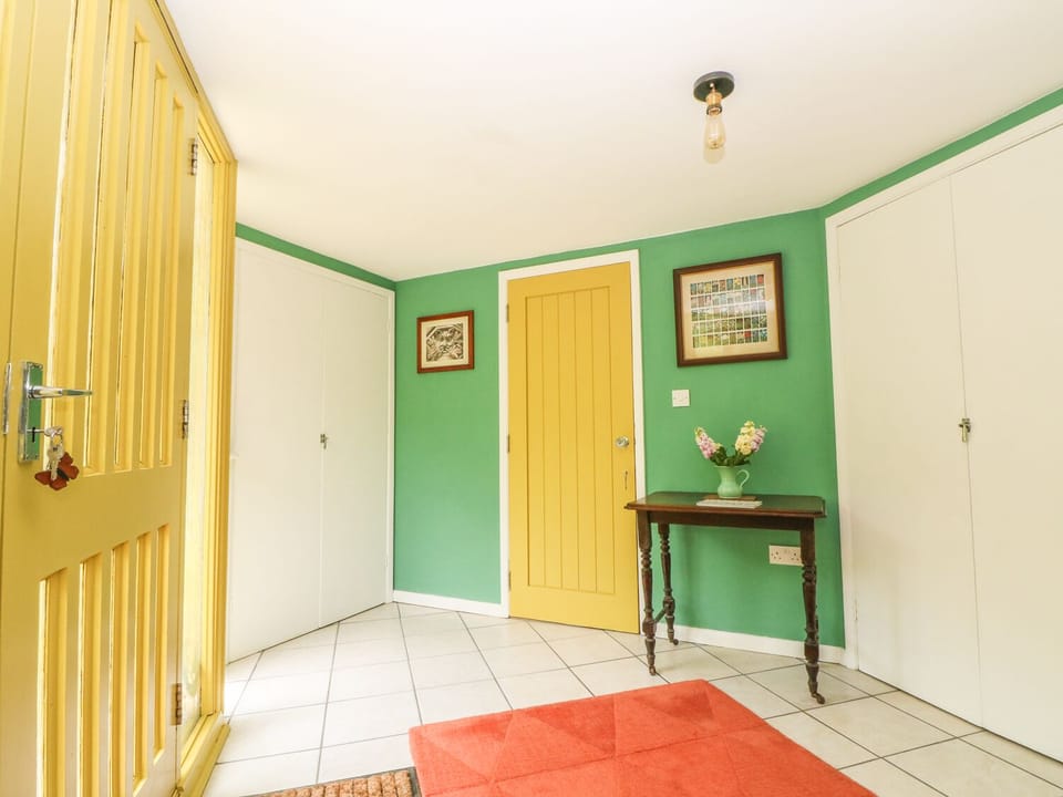 Cottage | 1 bedroom, individually decorated, individually furnished, free WiFi