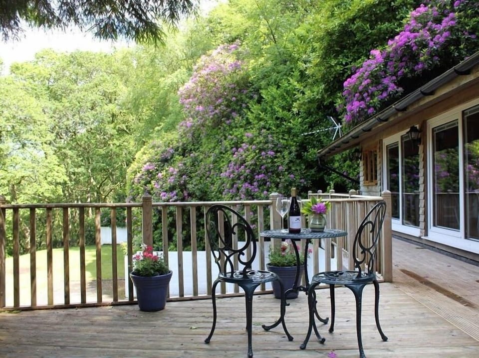 Cottage | Balcony