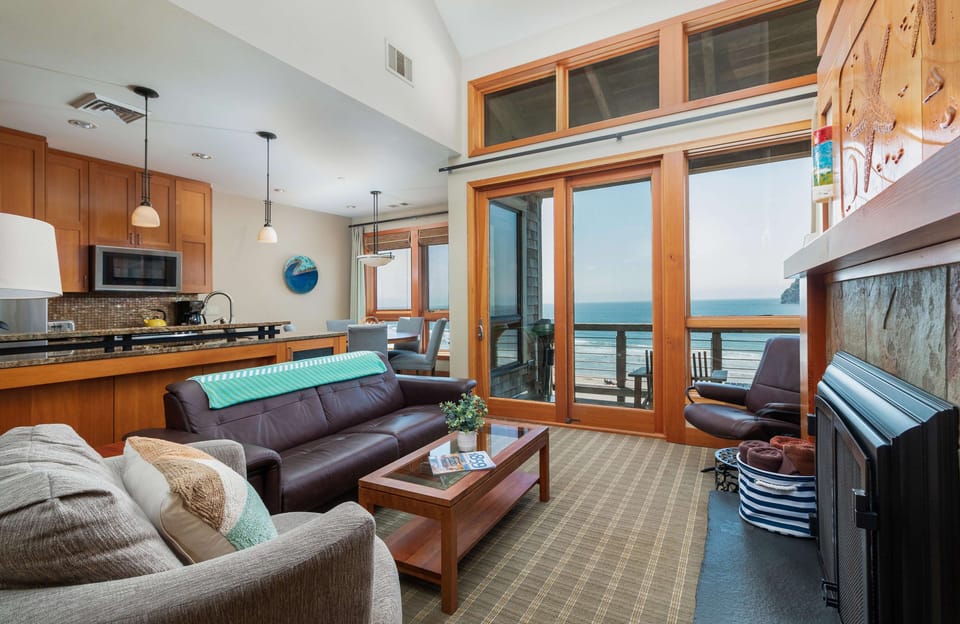 Frette Italian sheets, premium bedding, down comforters, pillowtop beds