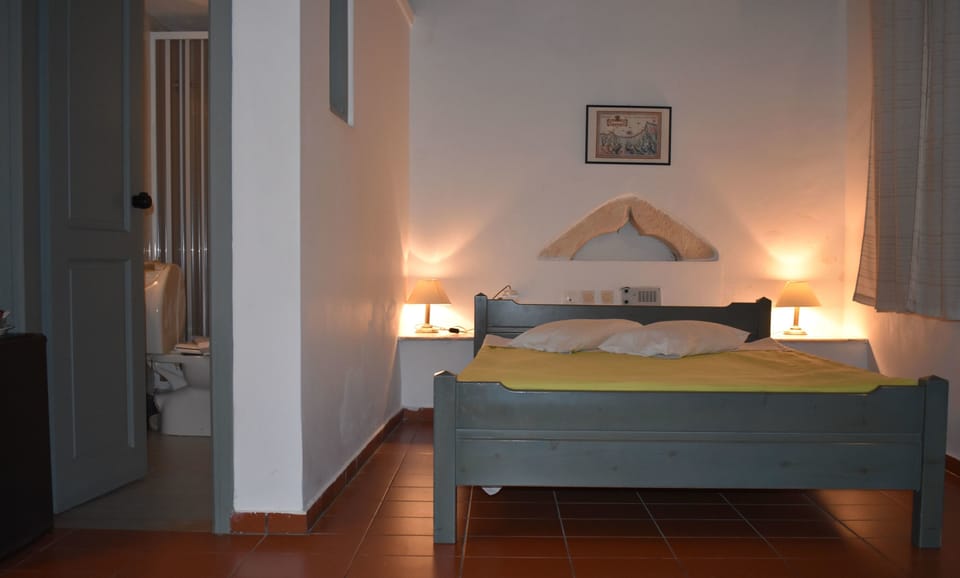 In-room safe, iron/ironing board, free WiFi, bed sheets