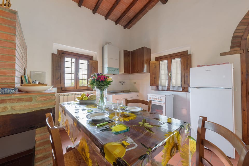 Apartment, 1 Bedroom, Terrace, Mountain View (Forno) | In-room dining