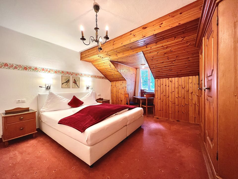 Basic Quadruple Room | Individually decorated, individually furnished, free WiFi, bed sheets