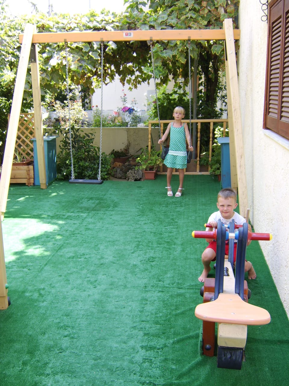 Children's play area - outdoor