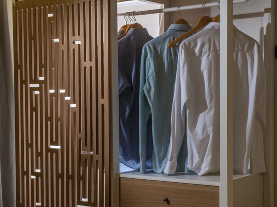 In-room safe, desk, soundproofing, iron/ironing board