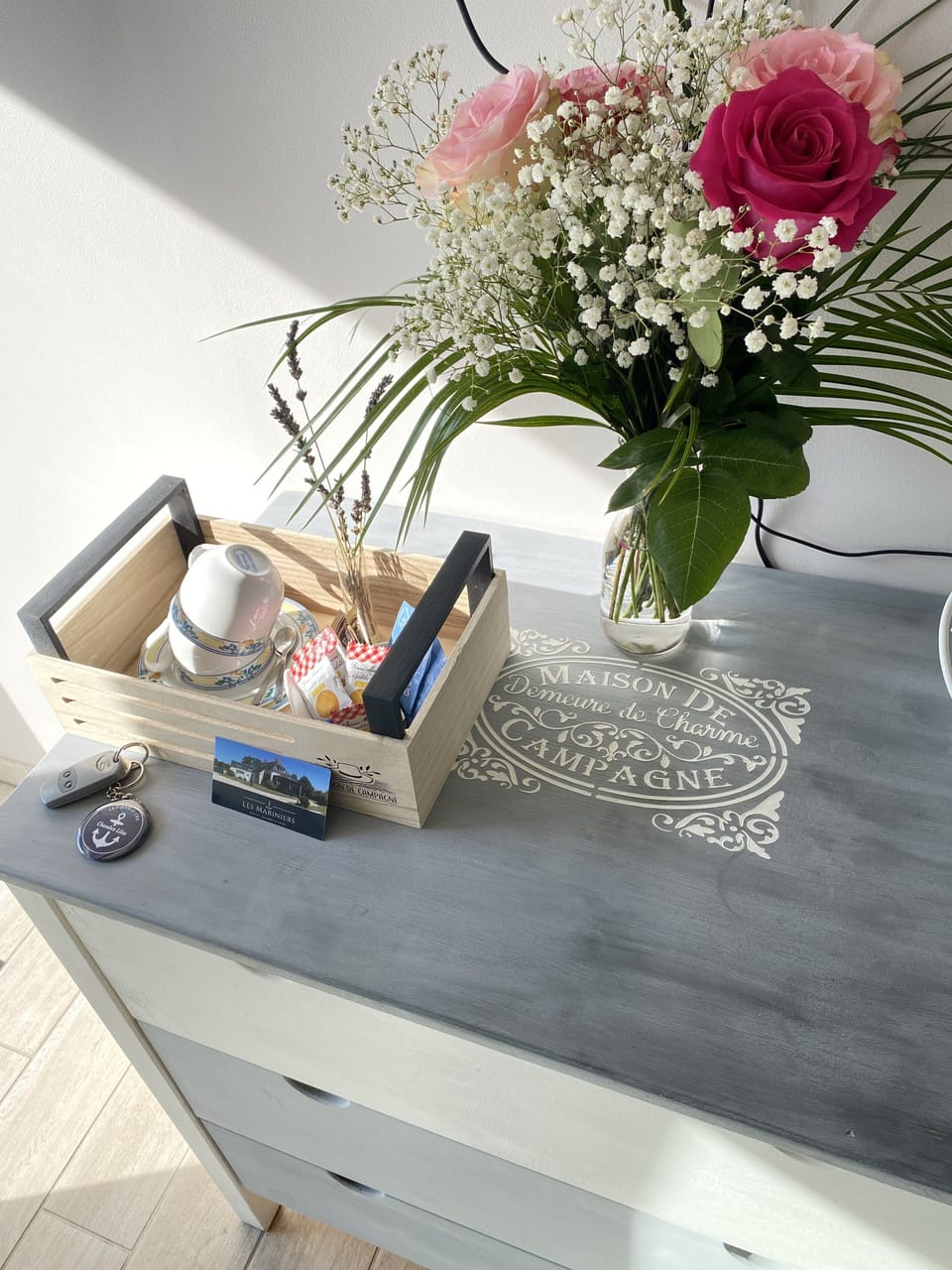 Family Room (Lilas) | Individually decorated, individually furnished, blackout drapes