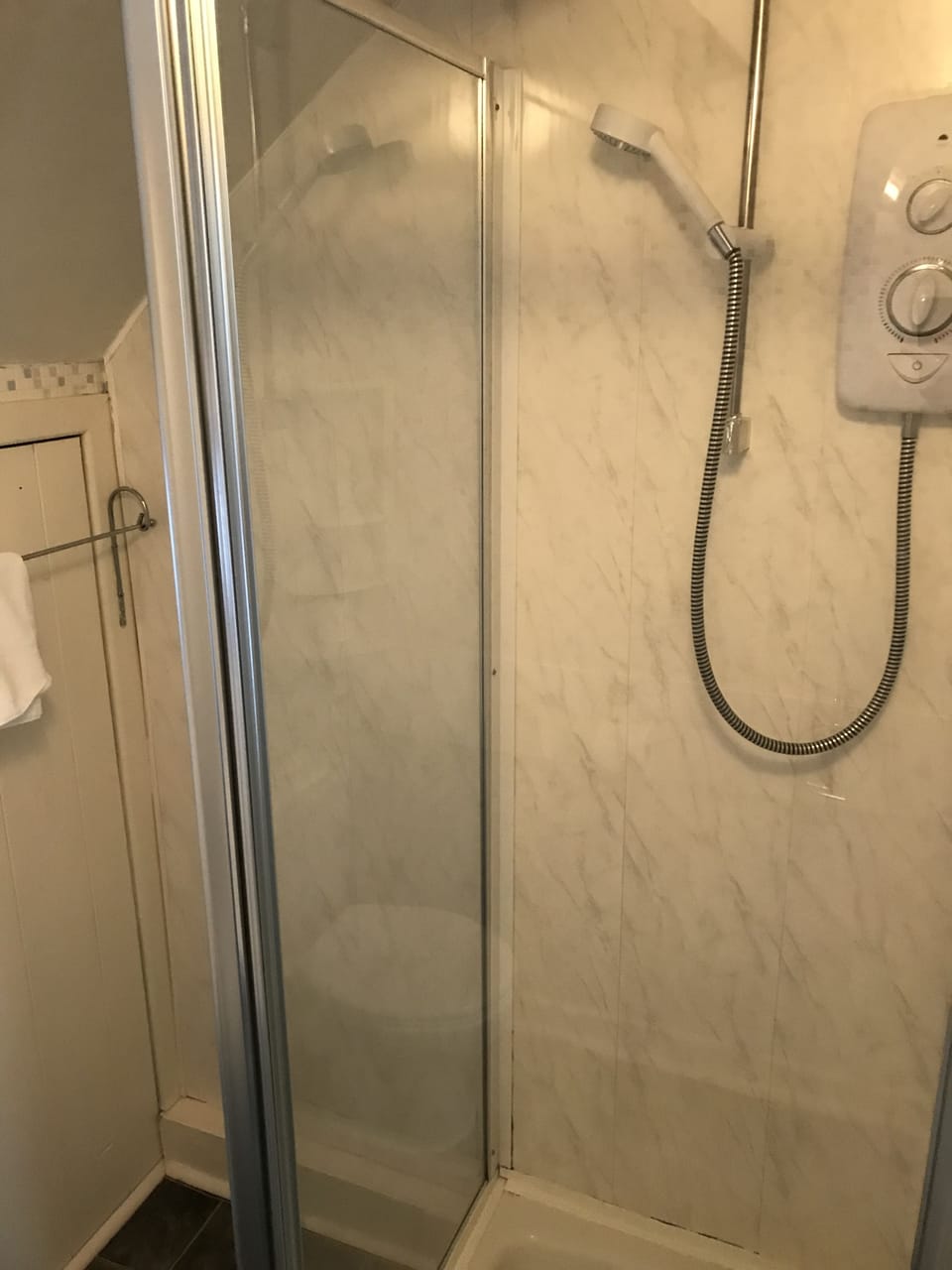 Shower, free toiletries, hair dryer, towels