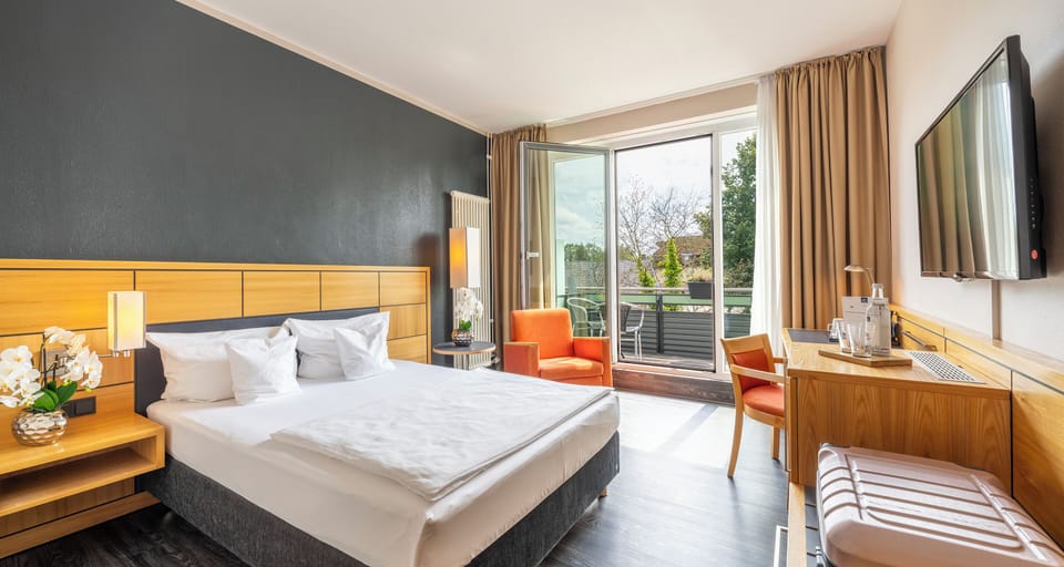 Comfort Single Room | Hypo-allergenic bedding, minibar, in-room safe, desk