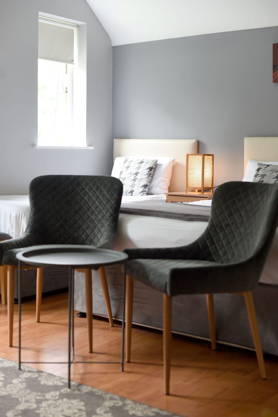 Family Room, Ensuite | Desk, iron/ironing board, free WiFi