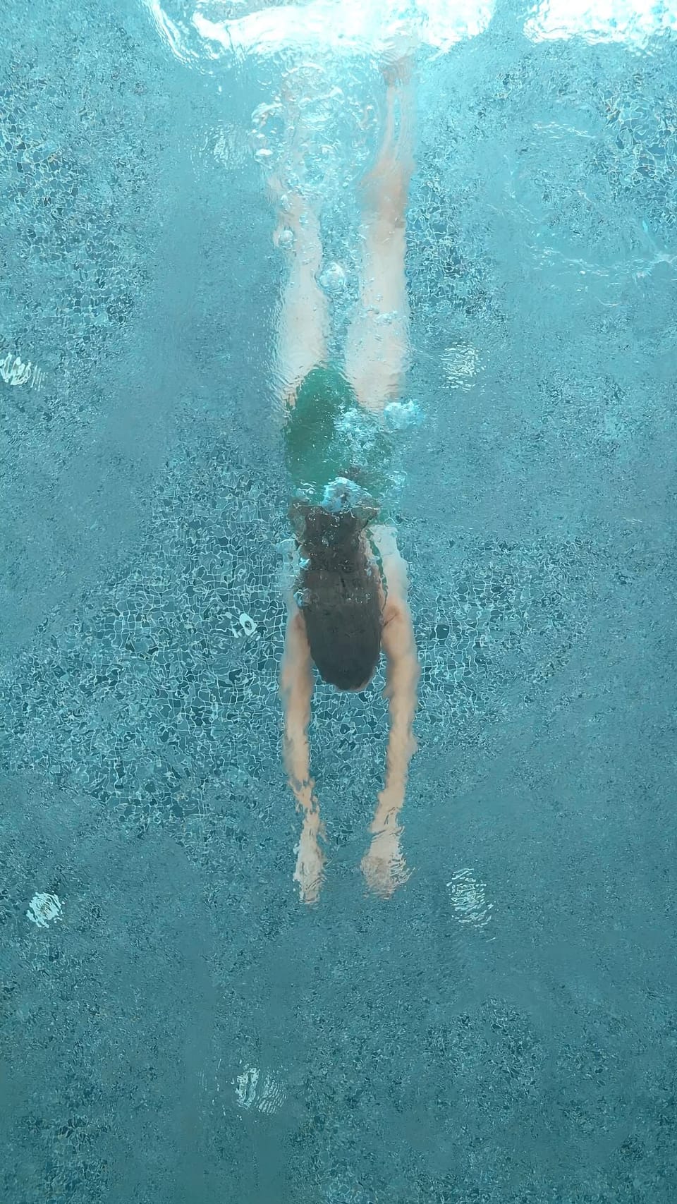 Sports massages, facials, 3 treatment rooms