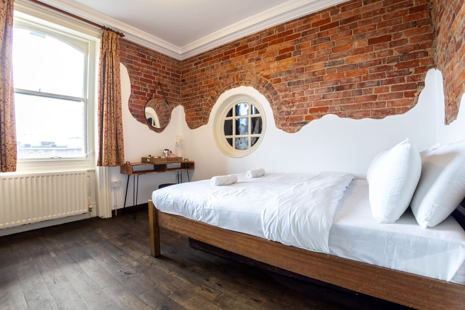 Standard Double Room, Ensuite | In-room safe, individually decorated, individually furnished, free WiFi