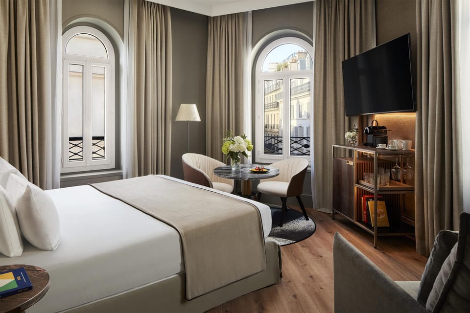 Minibar, in-room safe, desk, blackout drapes