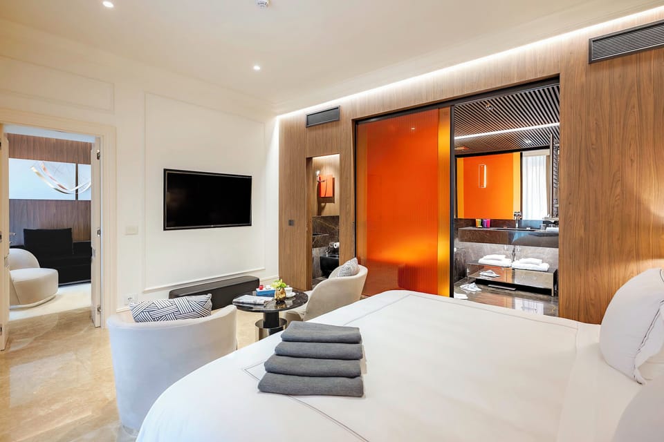 Family Suite | Premium bedding, minibar, in-room safe, soundproofing