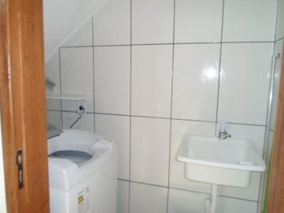 Casa a 50 metros da praia da Armação House in Florianopolis