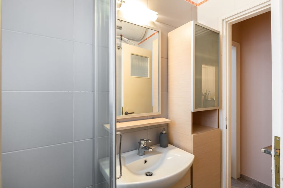 Acropolis Stylish Suite Apartment in Athens