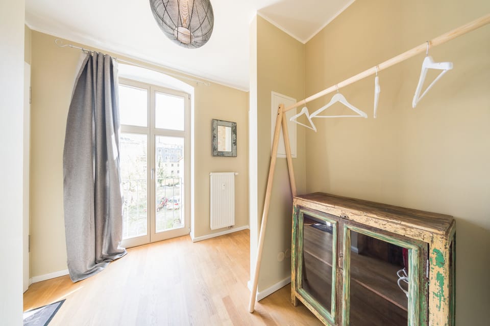 Apartment, 1 Double Bed | Individually decorated, individually furnished, desk, iron/ironing board