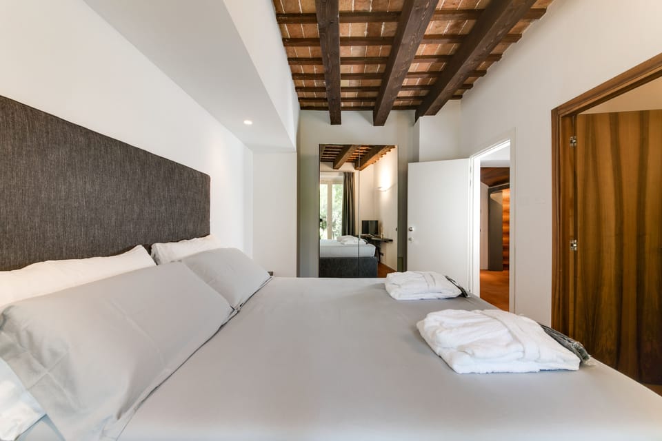 Double Room, Private Bathroom, Ground Floor (Corbezzolo) | Premium bedding, down comforters, individually decorated