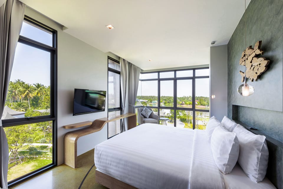 Two Bedroom Suite River View | Premium bedding, in-room safe, blackout drapes, free WiFi