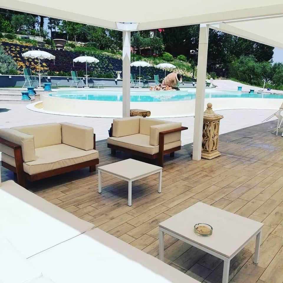 Beach bar