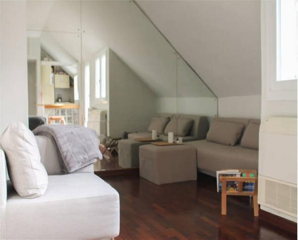 Studio | Living area