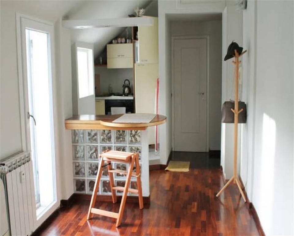 Studio | In-room dining