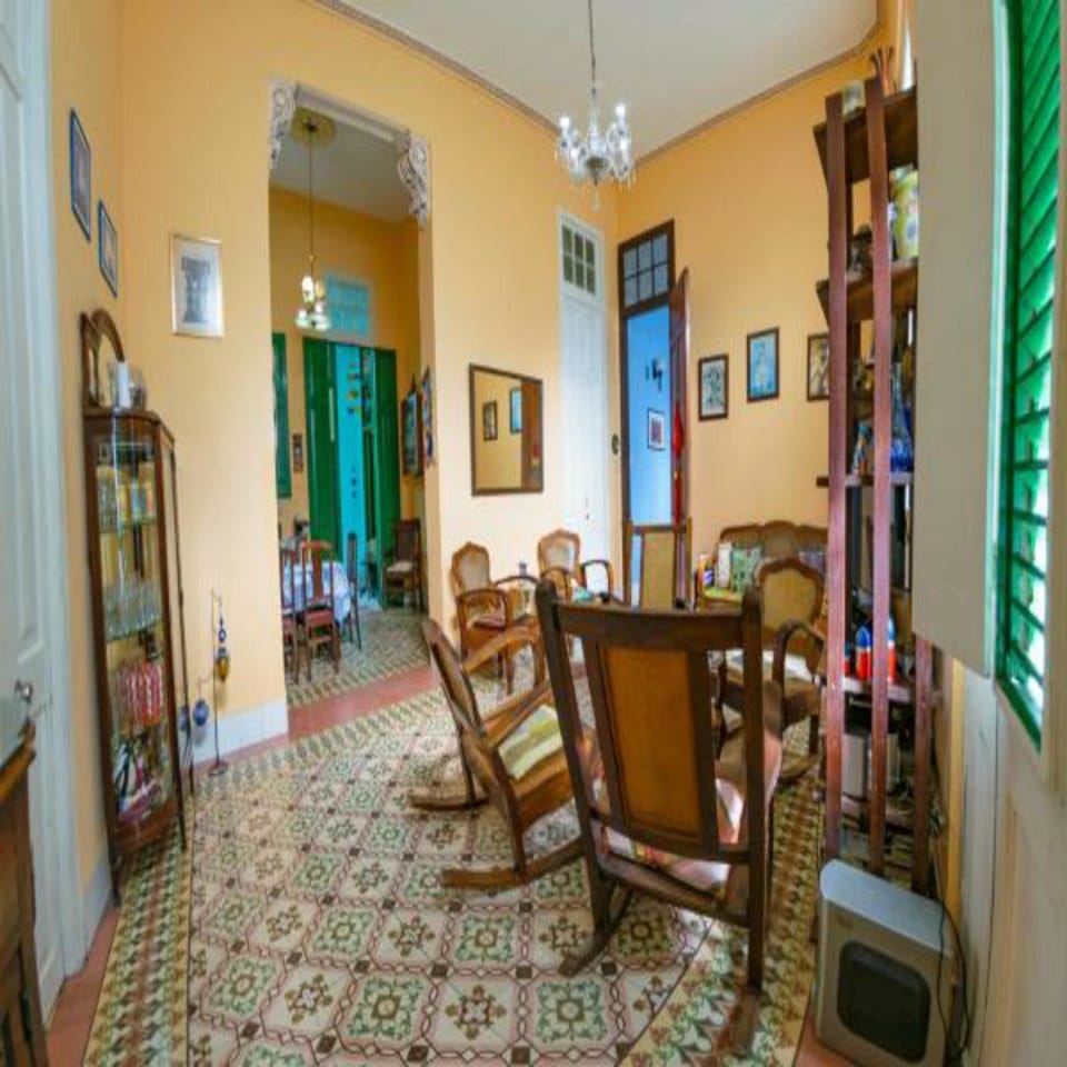 Casa Colonial Tere Bed and Breakfast in La Habana Province