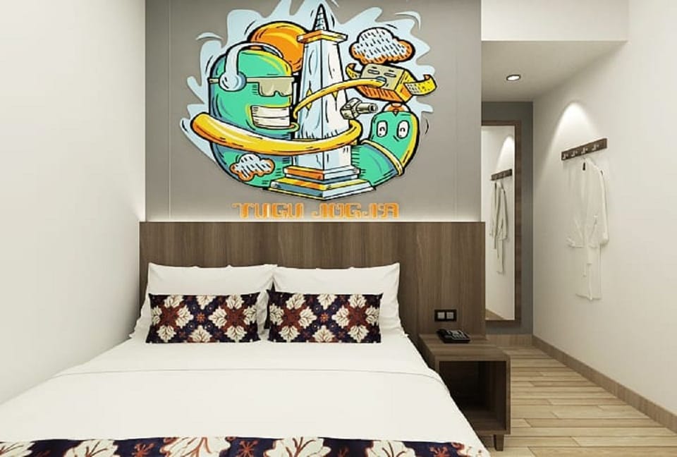 Room (First) | Free WiFi