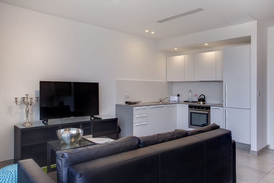 Apartment, 1 Bedroom | Private kitchen | Full-size fridge, coffee/tea maker