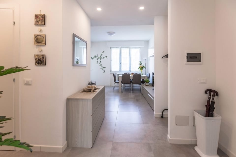 Apartment, 2 Bedrooms | Room amenity