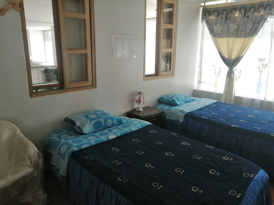 WiFi (free), bed sheets