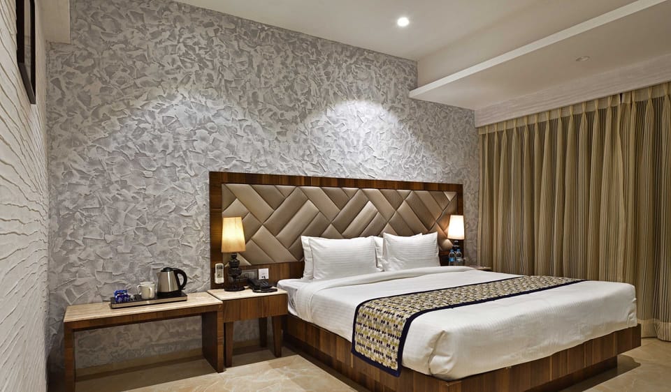 1 bedroom, premium bedding, in-room safe, blackout drapes