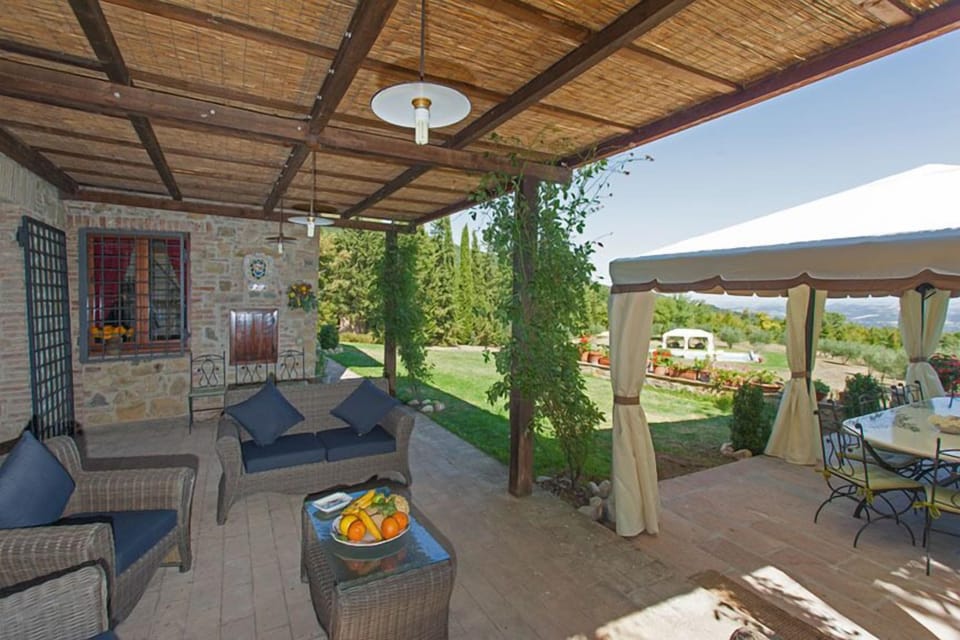 Villa, 5 Bedrooms | Terrace/patio