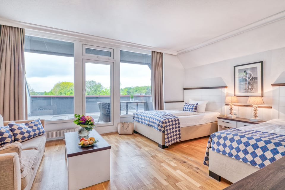 Premium Double Room | Hypo-allergenic bedding, in-room safe, individually decorated
