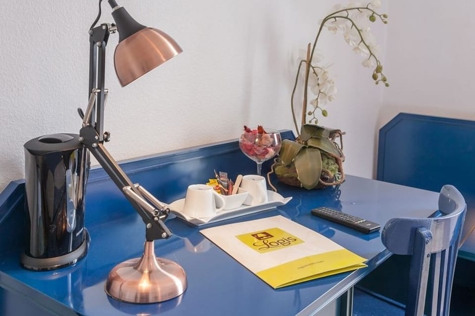 Desk, soundproofing, iron/ironing board, free WiFi