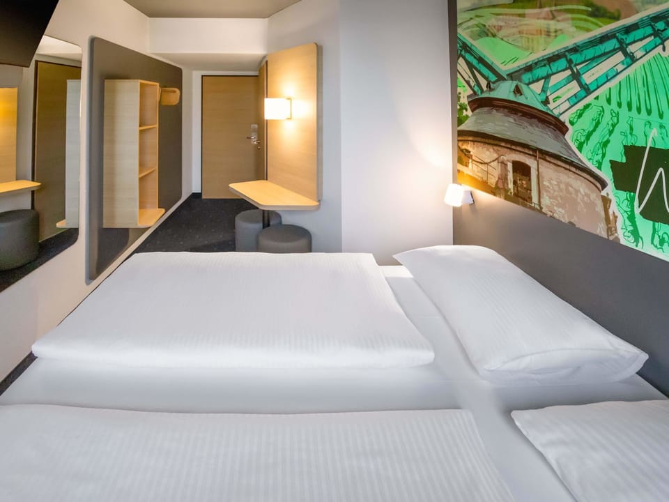 Double Room | Desk, blackout drapes, soundproofing, free WiFi