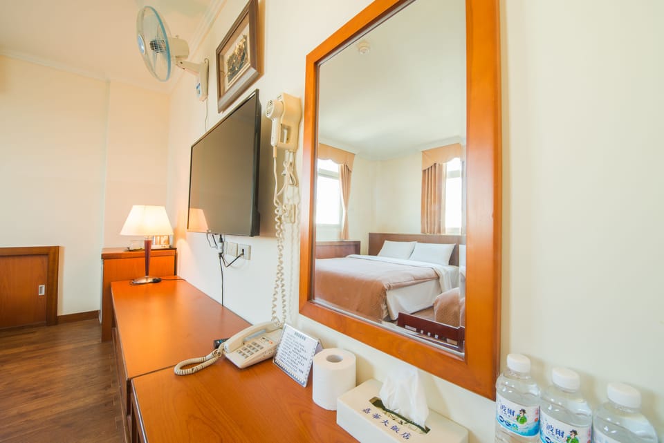 Classic Quadruple Room, 2 Double Beds, Non Smoking | Desk, blackout drapes, free cribs/infant beds, free WiFi