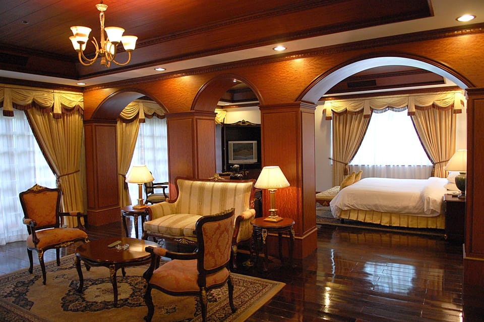 Minibar, in-room safe, desk, rollaway beds (surcharge)