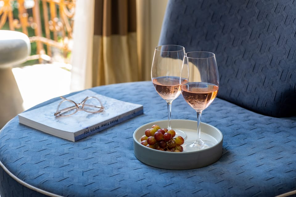 Classic Double Room, Balcony | Premium bedding, minibar, individually decorated, individually furnished