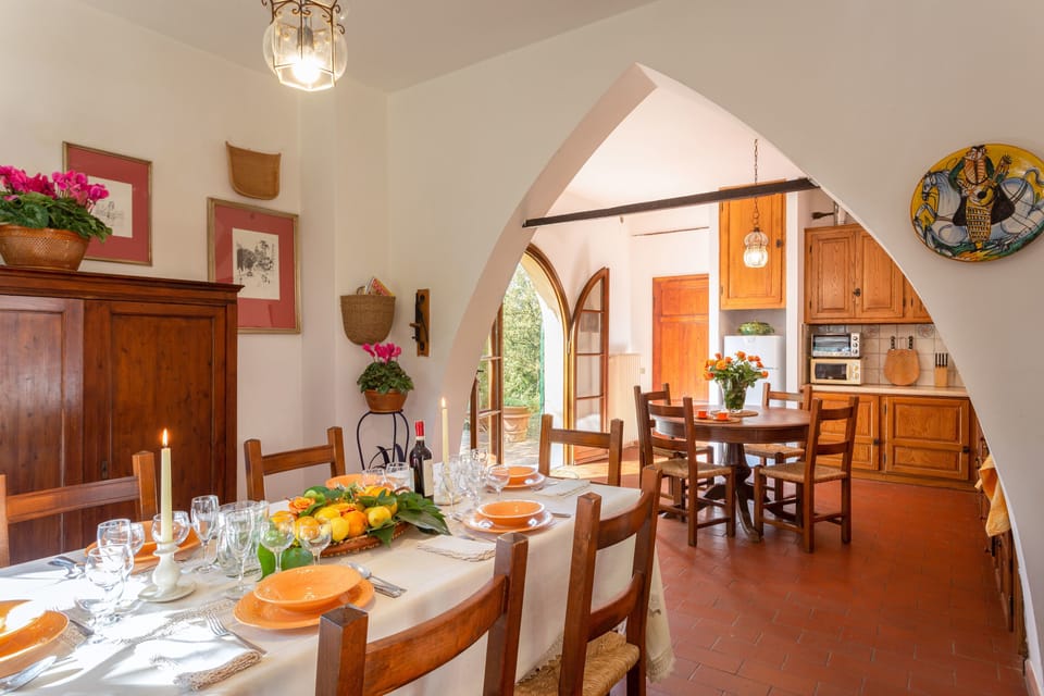 Villa, 3 Bedrooms | In-room dining