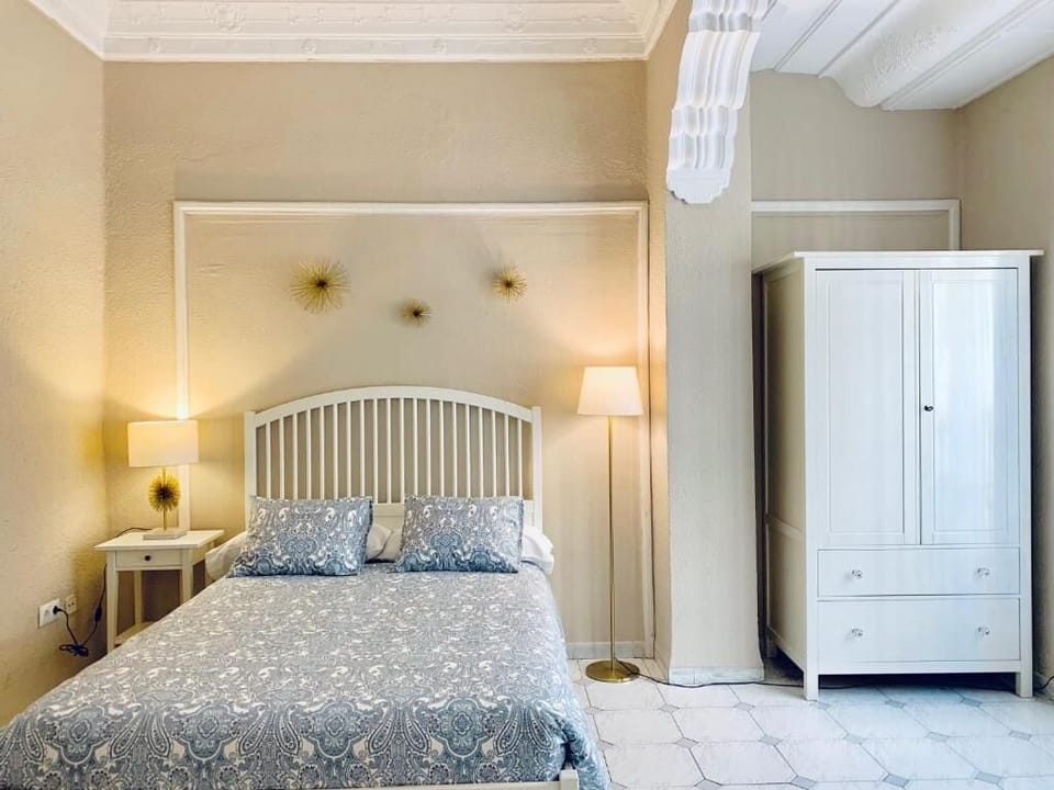Superior Double Room, Private Bathroom | Down comforters, individually decorated, individually furnished