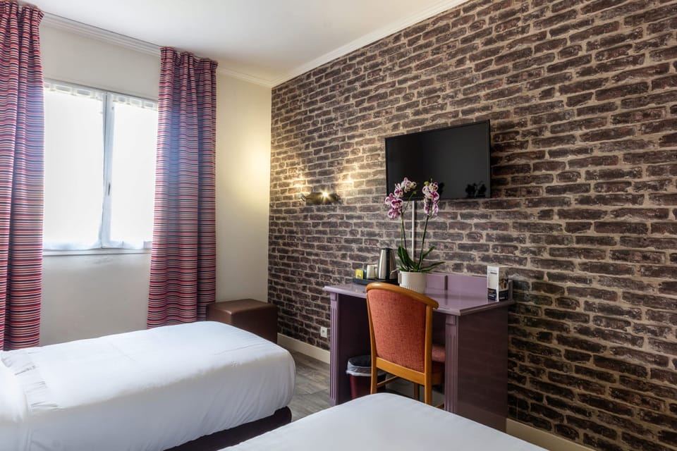 Comfort Twin Room (Plus) | Individually decorated, individually furnished, desk, free WiFi