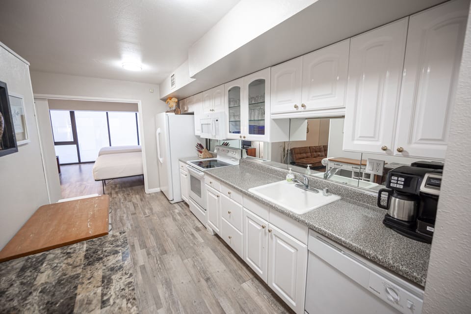 Superior Apartment | Living area | Smart TV